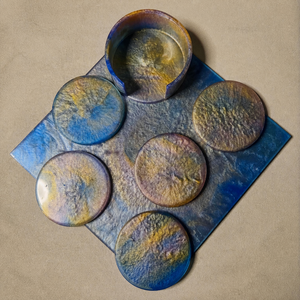 Round resin coasters with matching placemat